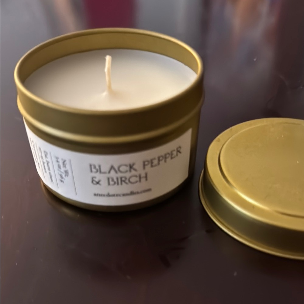 Ancedote Black Pepper & Birch Scented Candle